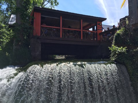 This Creekside Restaurant In Ohio Has Its Own Waterfall And It's Worthy Of Your Bucket List