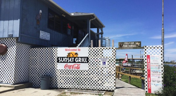 The Bayside Grill In This Tiny Alabama Beach Town Is The Perfect Dinner Spot