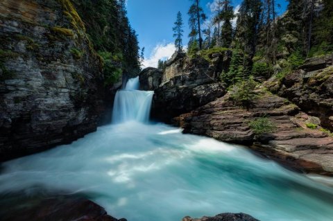 There’s An Emerald Waterfall Hiding In Montana That’s Too Beautiful For Words