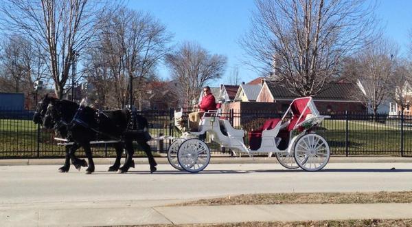 Take A Carriage Ride Through Wine Country For A Truly Unique Missouri Experience
