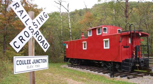 Live Out Your Childhood Dreams With A Stay In This Caboose B&B Hiding In Wisconsin