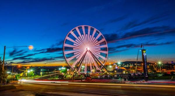 The Famous Ferris Wheel In Missouri Promises Fun For The Whole Family