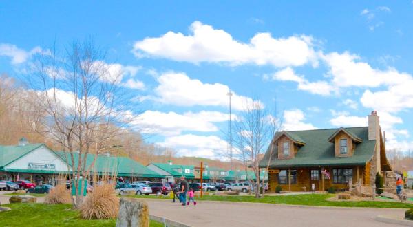 Hocking Hills Flea Market Is A Charming And Out Of The Way Ohio Destination