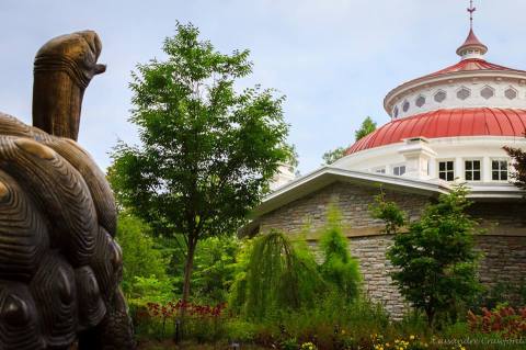 Most People Don't Know The Oldest Operating Zoo Building Is Right Here In Cincinnati