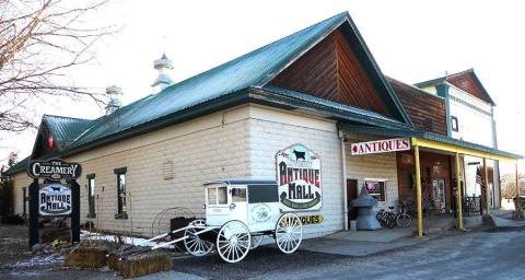 This Itty Bitty Montana City Is Actually One Of The Best Antiquing Towns In The Country