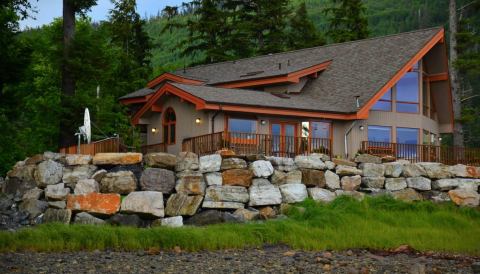 Visit This Gorgeous Bed and Breakfast In Alaska That's Nestled In A Small Cove