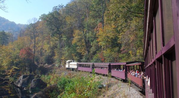 Ride The New Fall Colors Express And Tour A Coal Mine In Kentucky