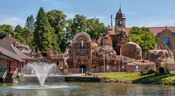 Iowa’s Magnificent Shrine And Grotto Is Truly A Work Of Art