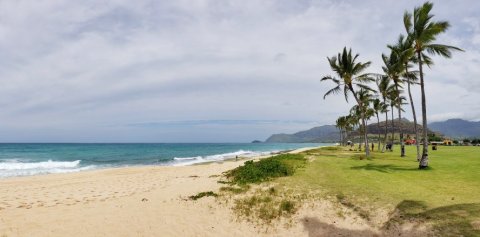 Hawaii's Sprawling Ma’ili Beach Park Is An Off-The-Beaten-Path Gem