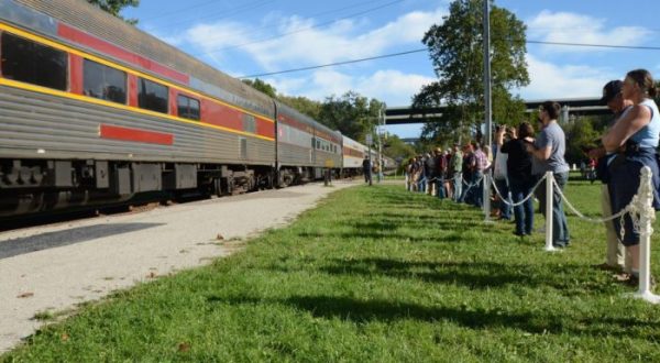 Few People Know That Kids Ride Free On This Scenic Railroad In Ohio For A Whole Month