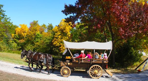The Covered Wagon Tour In Missouri Will Take You Back In Time