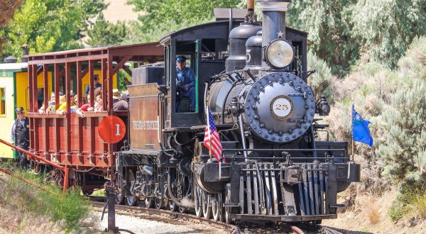 This Open Air Train Ride In Nevada Is A Scenic Adventure For The Whole Family