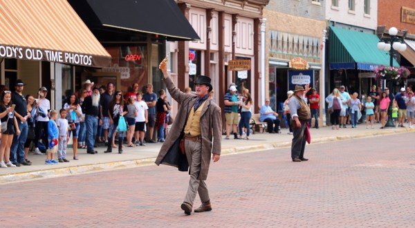 You Can Find The Best Wild West Reenactment In The World Right Here In South Dakota
