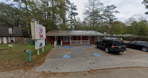 The Most Delicious Food Is Hiding In This Unassuming Shack In Louisiana