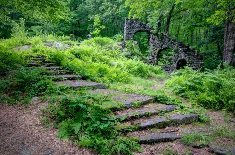 Hike This Stairway To Nowhere In New Hampshire For A Magical Woodland Adventure