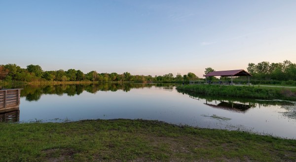 This Lake Preserve In Illinois Holds More Than 1,000 Acres Of Natural Beauty
