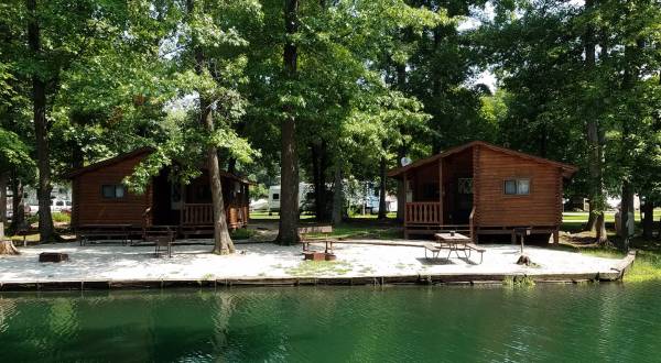 Robin Hood Woods Is The One-Of-A-Kind Campground In Illinois That You Must Visit Before Summer Ends