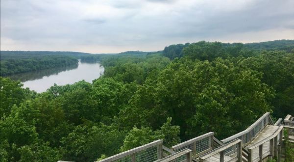 Castle Rock State Park’s River Bluff Trail Leads To A Stunning View In Illinois