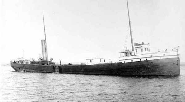 These 7 Fascinating Photos Show Minnesota’s Most Unique Shipwreck Like Never Before
