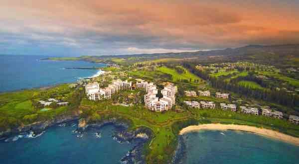 The Island Resort Hiding In Hawaii That’s Like Something From A Dream