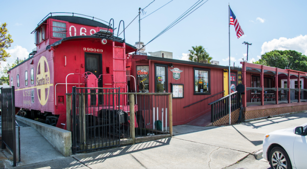 Northern California’s Old Lunch Car Diner Is One Of The Most Unique Places To Eat