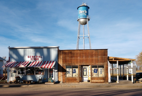 The Charming Out Of The Way Flea Market In South Dakota You Won’t Soon Forget