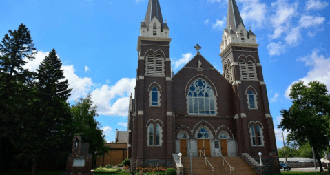 This Stunning Church In North Dakota Is More Than 100 Years Old And Is Worth A Visit