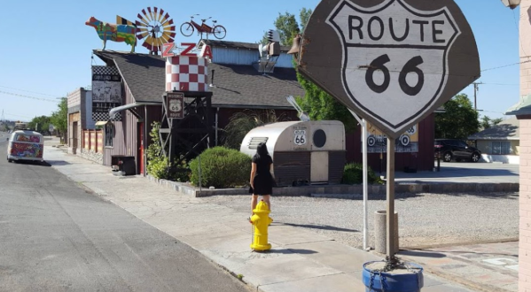 The Strangest Town In The Golden State Is Right Here In Southern California… And You’ll Want To Visit