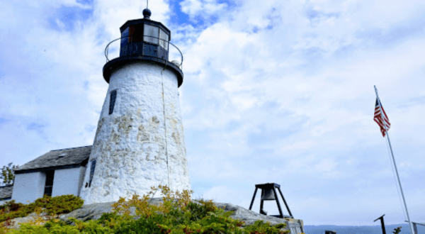Climb To The Top Of This Little Known Lighthouse In Maine For A Fun Family Outing