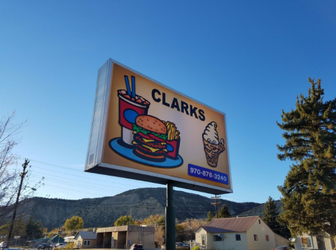 The Roadside Hamburger Hut In Colorado That Shouldn’t Be Passed Up
