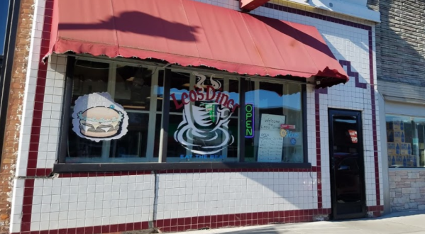 Visit Leo’s Diner Where You Can Get The Most Massive Breakfast In Nebraska