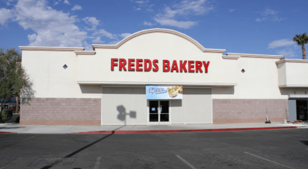 Visit Freed’s Bakery, A 1950s-Era Bakeshop In Nevada, For Delicious Cakes And Pastries