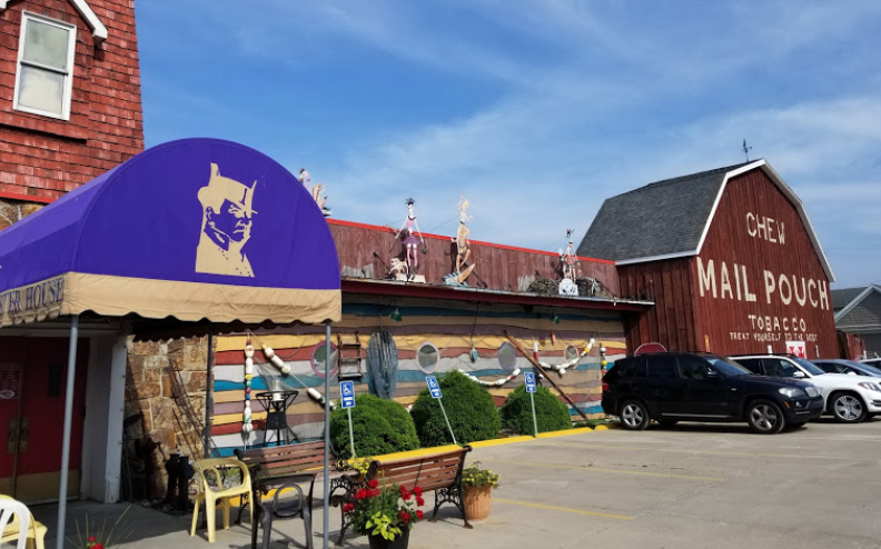 All-You-Can-Eat Seafood Restaurant In Ohio: Pickle Bill's