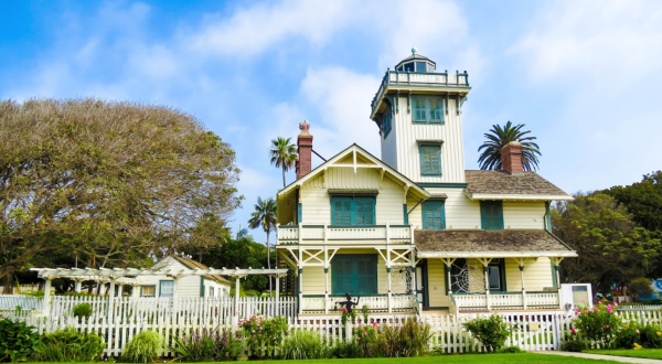 Climb To The Top Of Point Fermin Lighthouse, A Lesser Known Lighthouse In Southern California For A Fun Family Outing