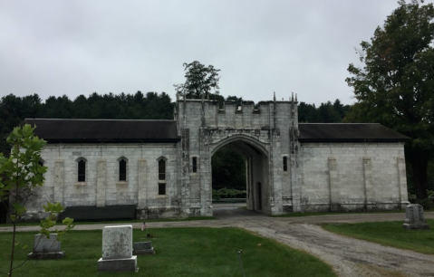 The Green Mountain Cemetery Is One Of Vermont's Spookiest Cemeteries