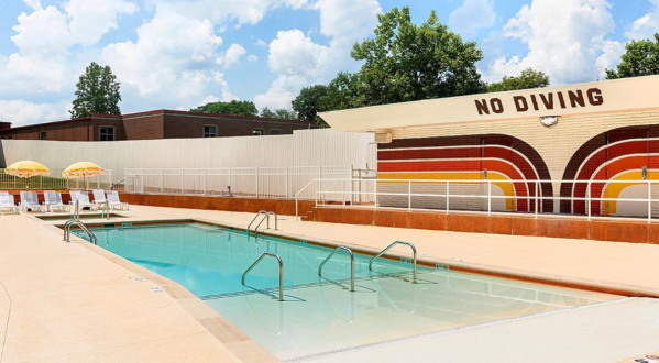 Nashville’s Newest Retro Motel And Swim Club Is Straight From The 70’s