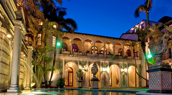 Spend The Night At Florida’s Villa Casa Casuarina Mansion, With A Secretive And Sordid History
