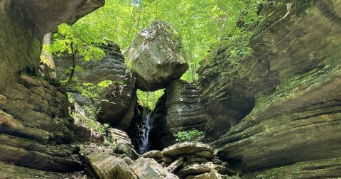 Balanced Rock Falls Trail In Arkansas Will Lead You To A Unique Rock Formation