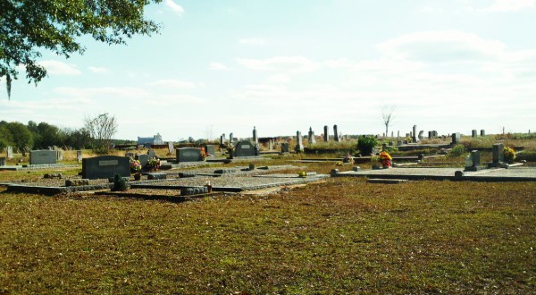 Harrison Cemetery Is One Of Alabama’s Spookiest Cemeteries