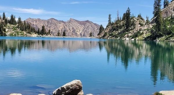 If You Can Make It Up The Trail To This Utah Lake, You’ll Likely Have It All To Yourself