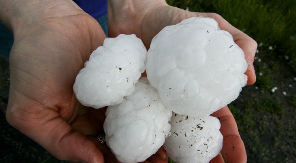 These 7 Photos And Videos Captured The Biggest Hail Storm In Oklahoma History Back In 2010
