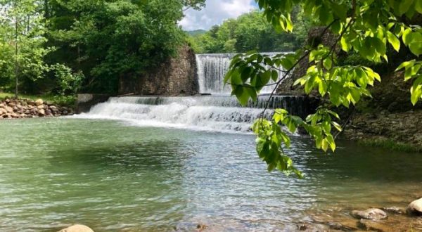 This Virginia Beach And Waterfall Will Be Your New Favorite Paradise