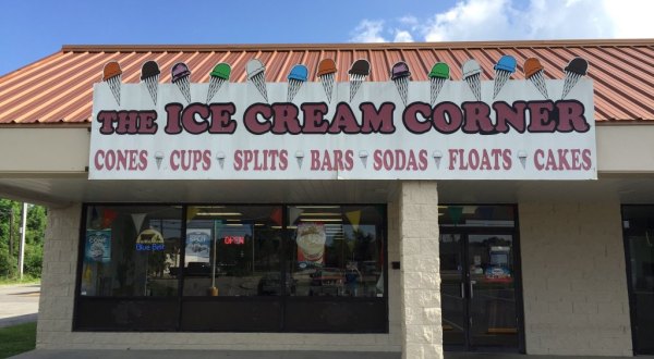 Stop By The Ice Cream Corner, A Charming Ice Cream Shop With Delicious Hard Scoop In Mississippi
