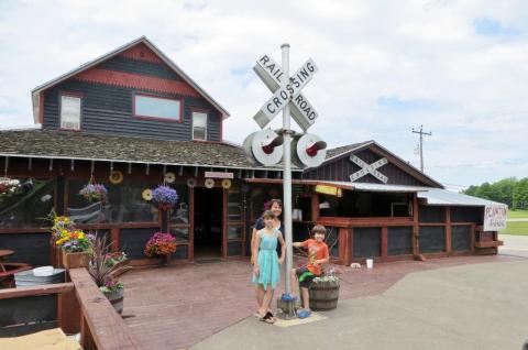 The Entire Family Will Love PC Junction, A Themed Restaurant In Wisconsin Where The Food Is Served By Train