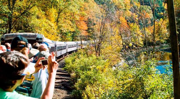 This Open Air Train Ride Near Pittsburgh Is A Scenic Adventure For The Whole Family