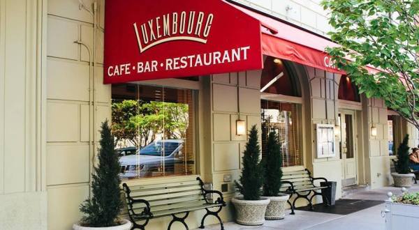 Cafe Luxembourg In New York Was Just Named One Of America’s Must-Visit Restaurants