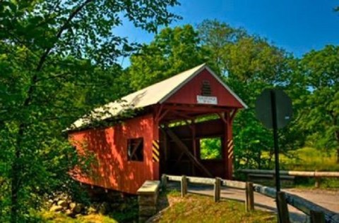 5 Undeniable Reasons To Visit The Erskine Covered Bridge, The Oldest Covered Bridge Near Pittsburgh