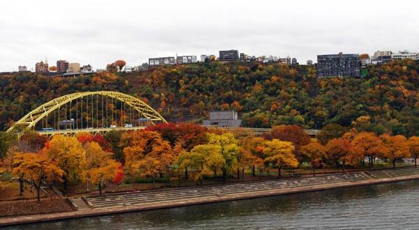 Take A Fall Colors Cruise In Pittsburgh For A Beautiful And Scenic Autumn Adventure