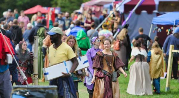 Lose Yourself At A Massive Medieval Marketplace At Connecticut’s Renaissance Faire