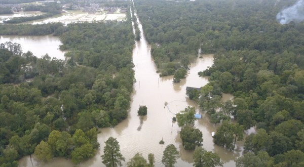 These 10 Photos Show Just How Bad The Imelda Flooding In Texas Is Right Now